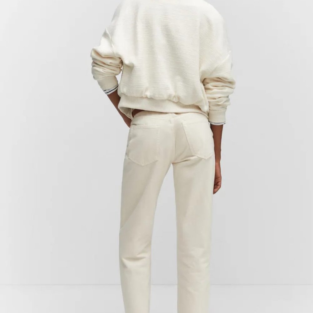 - MANGO Havana Straight-Fit Cropped Straight Jeans